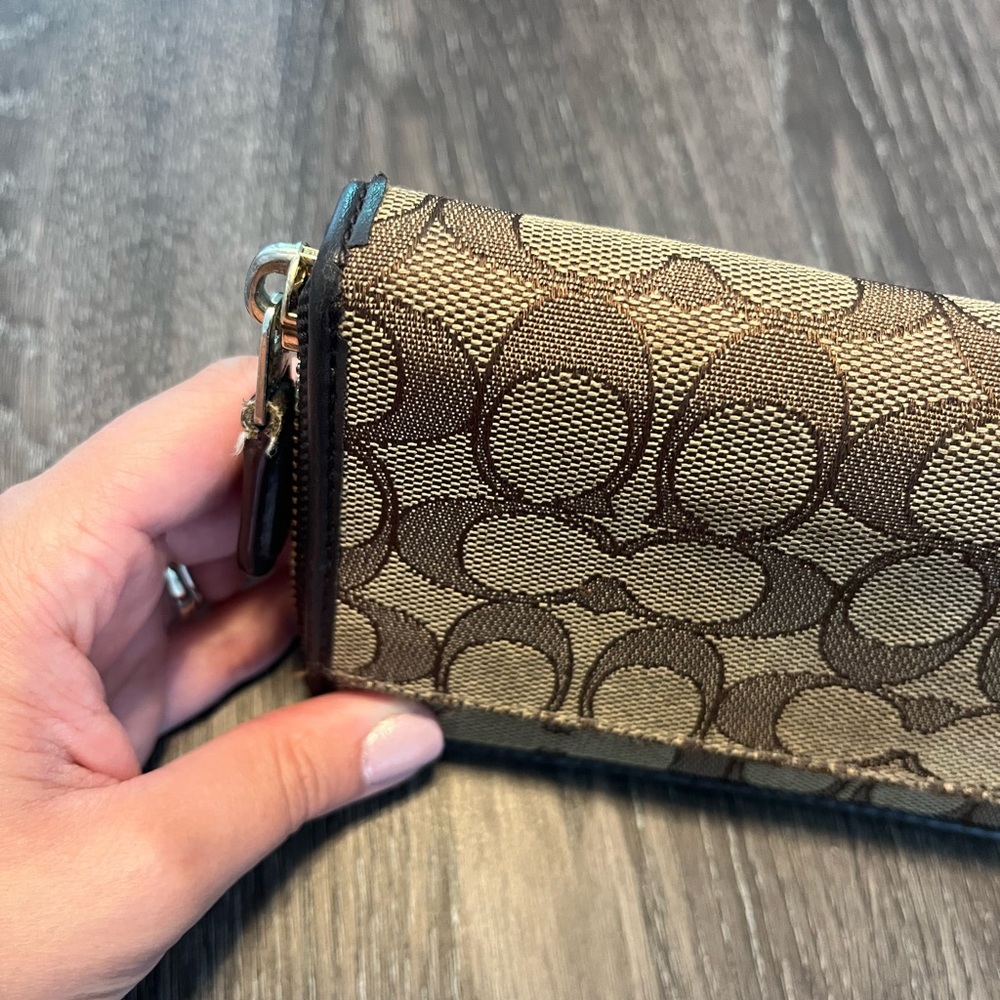 Coach Brown and Tan Wallet - Picture 8 of 10